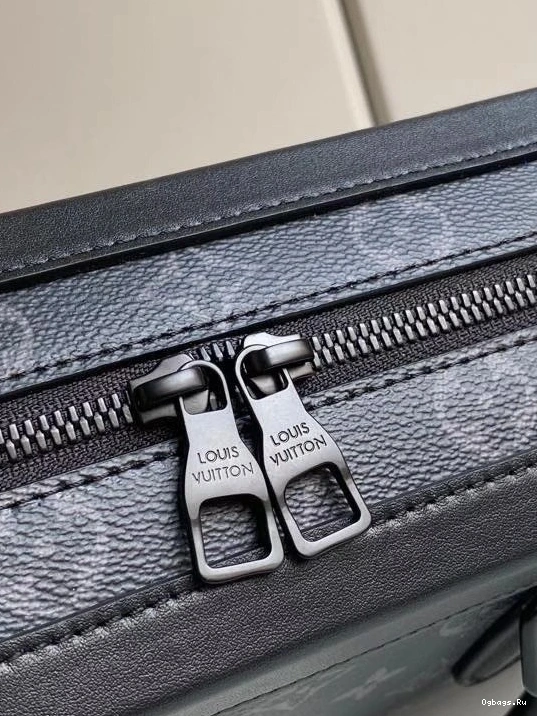 VUITTON SOFT TRUNK LOUIS 0209